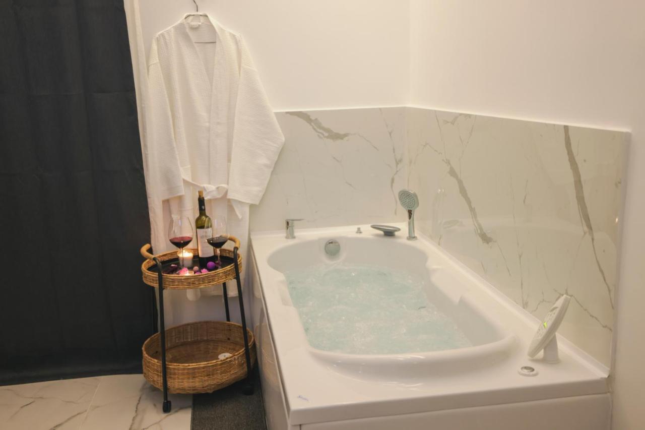 Apollo 2 Bd Jacuzzi Suite Atény Exteriér fotografie