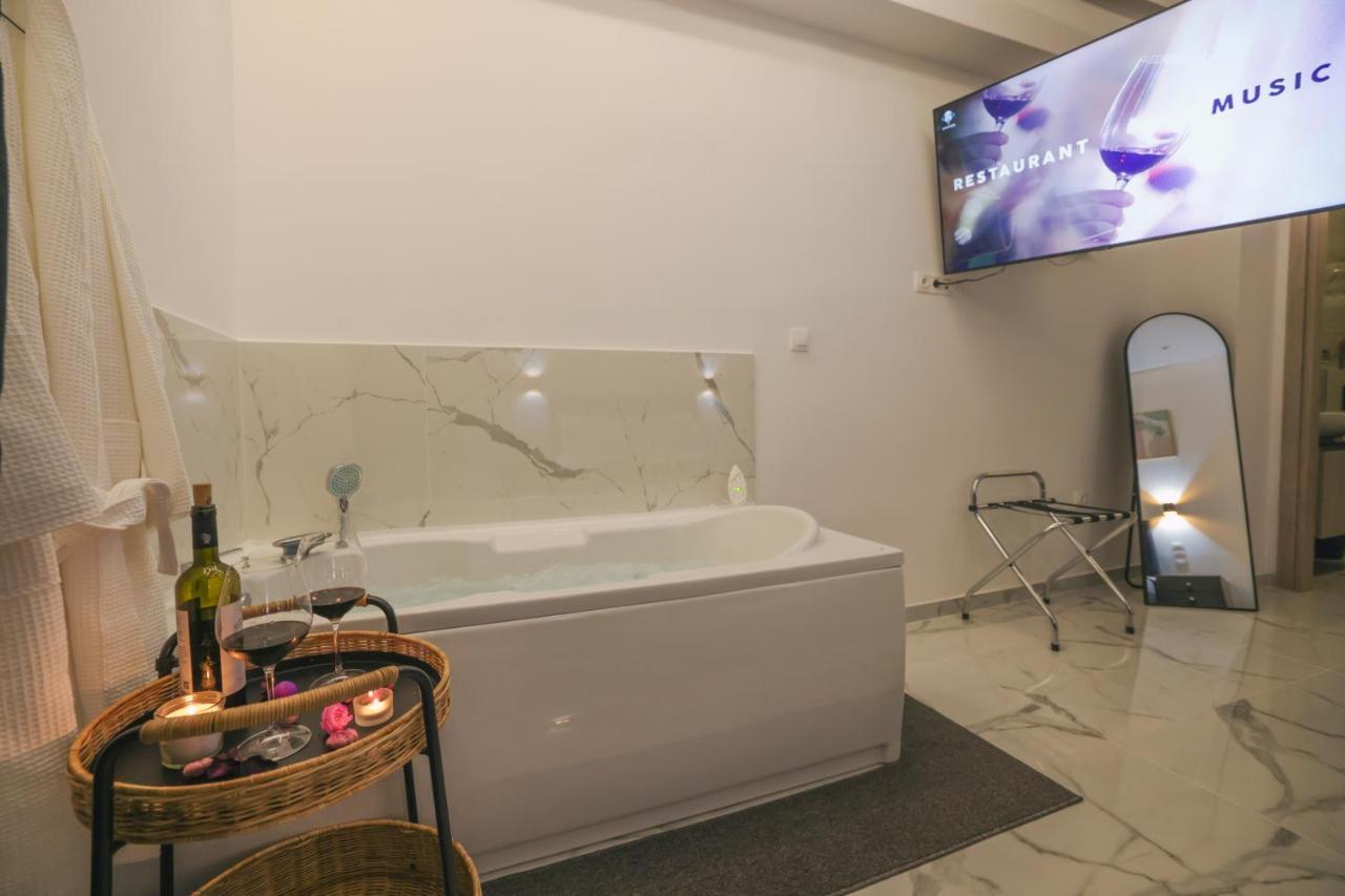 Apollo 2 Bd Jacuzzi Suite Atény Exteriér fotografie